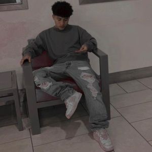 Meet your Posher, Edy